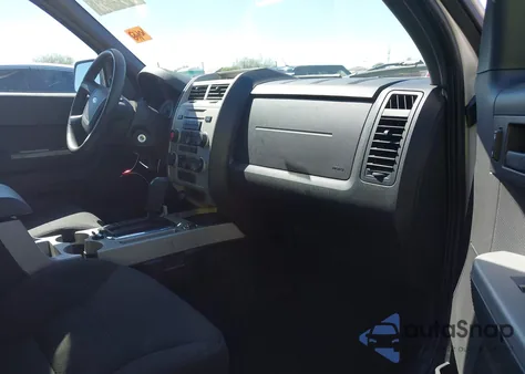 2008 Ford Escape Xlt from USA, damaged, VIN 1FMCU93148KD65996